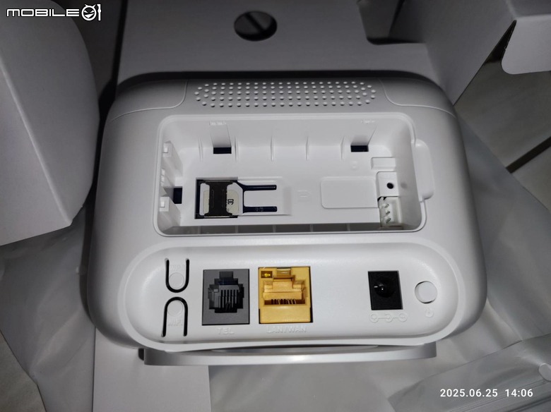 TCL HH40L電話功能4G路由器Cat4 CPE簡易開箱