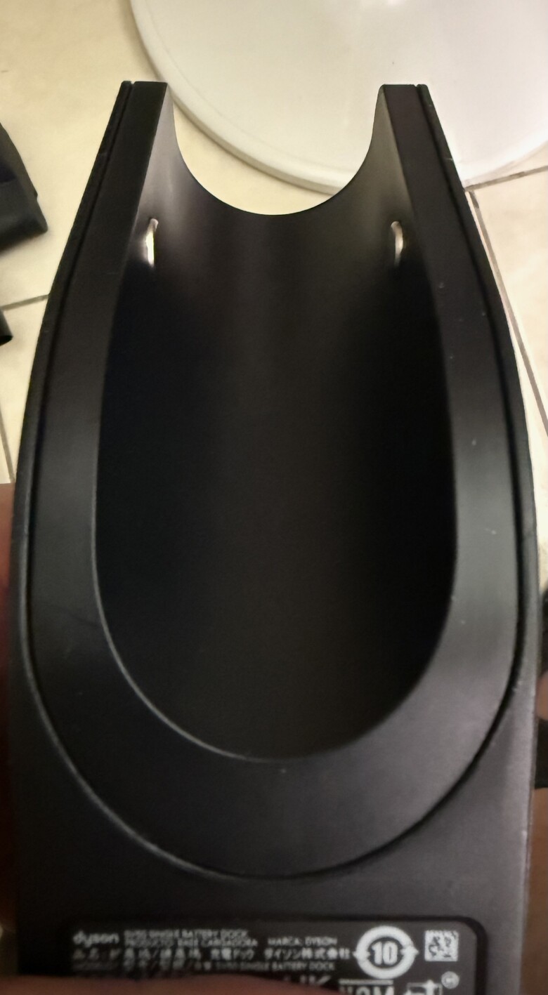 [開箱] Dyson Pencilvac Fluffycones™ (SV50 FC) 吸塵器