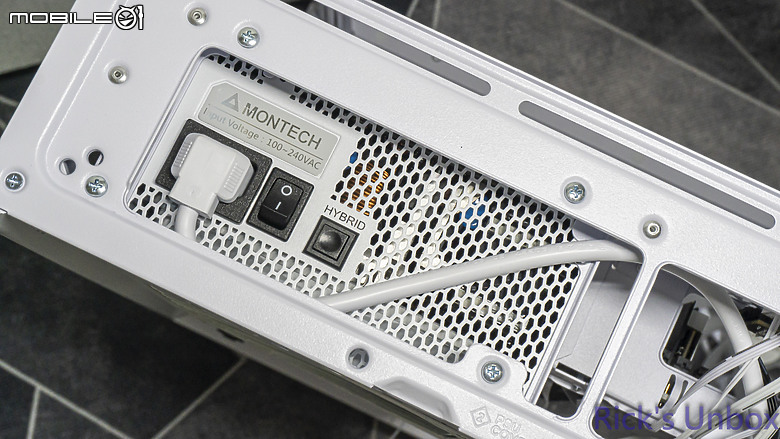 【開箱】可上下顛倒展示的機殼 | MONTECH HS01 PRO WHITE