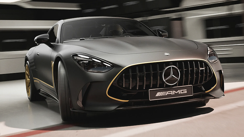【採訪】搭配《F1》電影上映，「Mercedes-AMG極速幻境」特展登場！