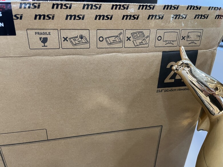最佳射擊遊戲視角.電競小資族首選.新 MSI G242L E14 開箱大揭密