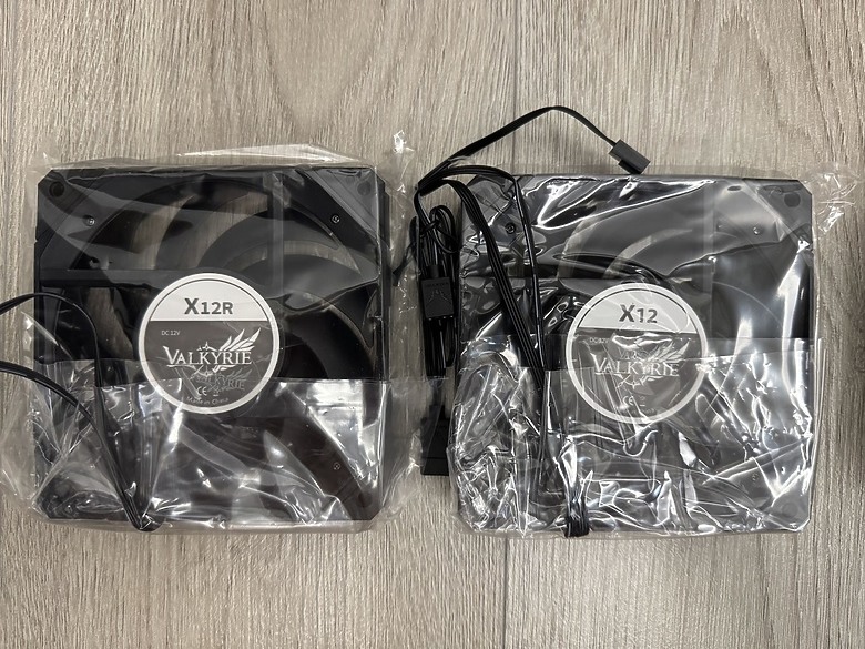 [開箱] 瓦爾基里 Valkyrie SL125 + Thermalright TL-C14C