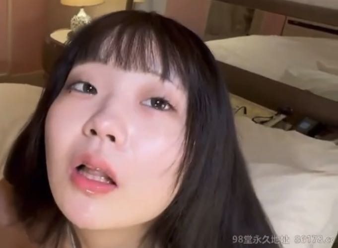 求女優名字跟番號