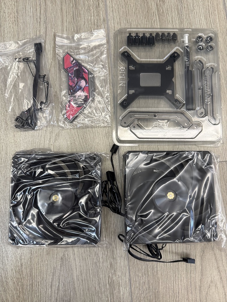 [開箱] 瓦爾基里 Valkyrie SL125 + Thermalright TL-C14C