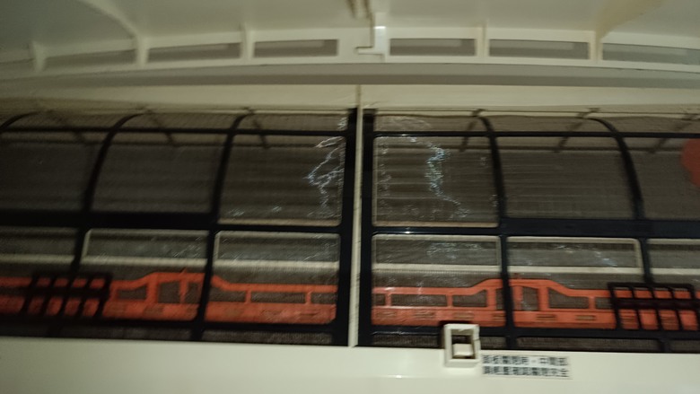 點我看大圖 連假閒閒沒出門,來洗洗冷氣