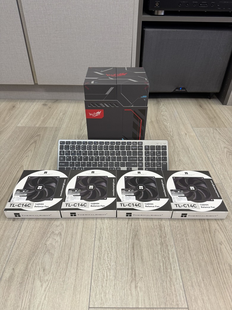 [開箱] 瓦爾基里 Valkyrie SL125 + Thermalright TL-C14C