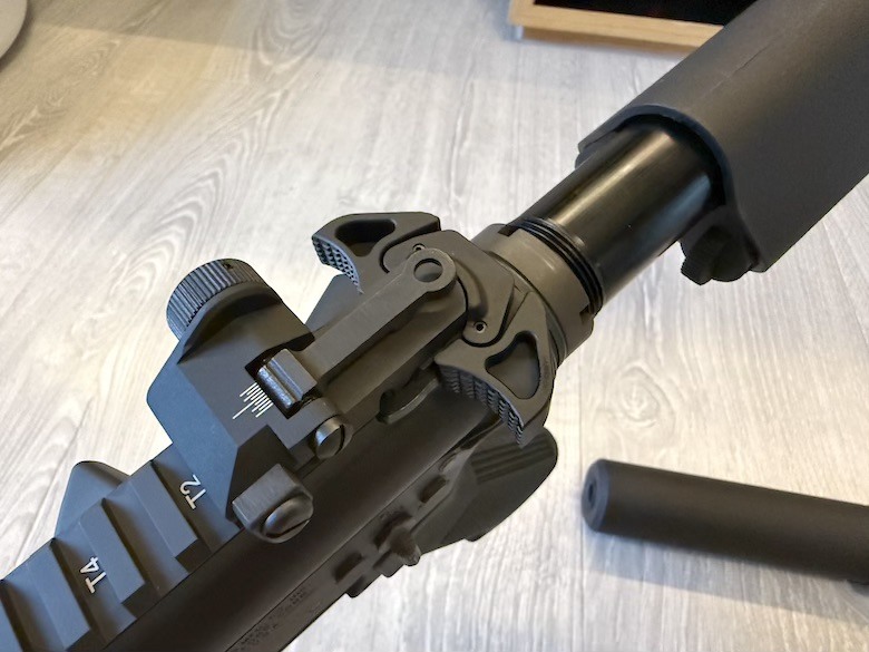 GHK MK16 URG-I 10.3吋版氣動空氣軟槍外觀改裝 | 黑色經典現代套裝歷久不衰