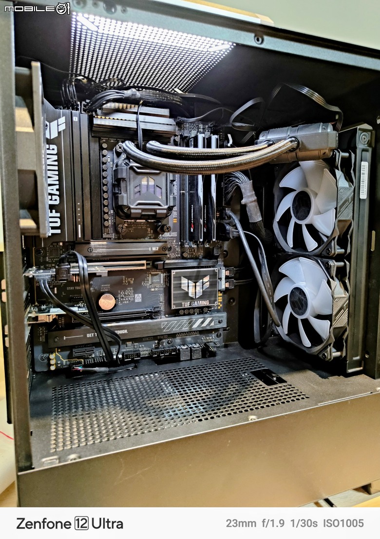 Proxmox 家用伺服器大升級：TUF Gaming B850-Plus WiFi × Ryzen 9 9950X 實戰紀錄