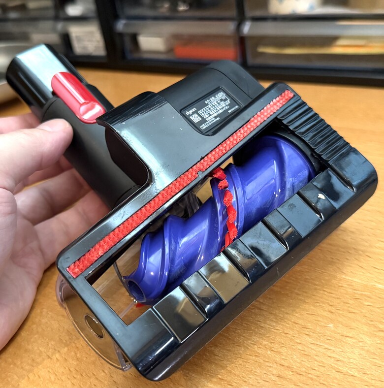 [開箱] Dyson Pencilvac Fluffycones™ (SV50 FC) 吸塵器