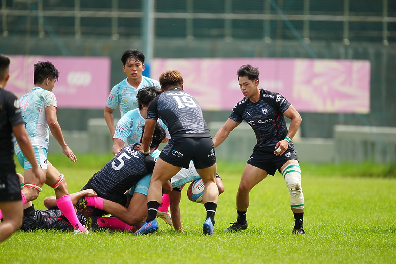 點我看大圖 Sigma 300-600mm f/4 DG OS Sports 評測報告|超望遠內變焦新標竿、一鏡封神誰與爭鋒!