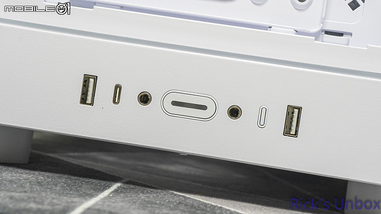 【開箱】可上下顛倒展示的機殼 | MONTECH HS01 PRO WHITE