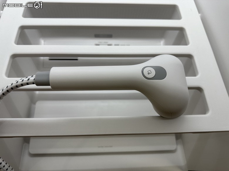 【試用】LG Styler 蒸氣電子衣櫥第二代，內建高壓蒸氣掛燙機，AI護理衣物