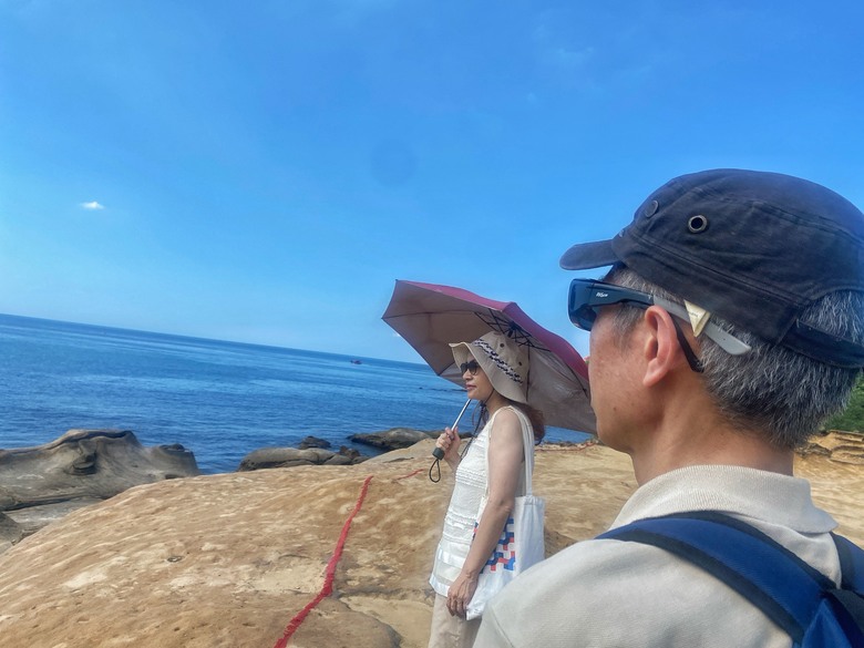 天空的淡淡圓圈是什麼