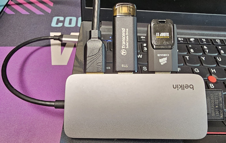 點我看大圖 Belkin貝爾金Connect USB-C 5合1高速多媒體集線器開箱