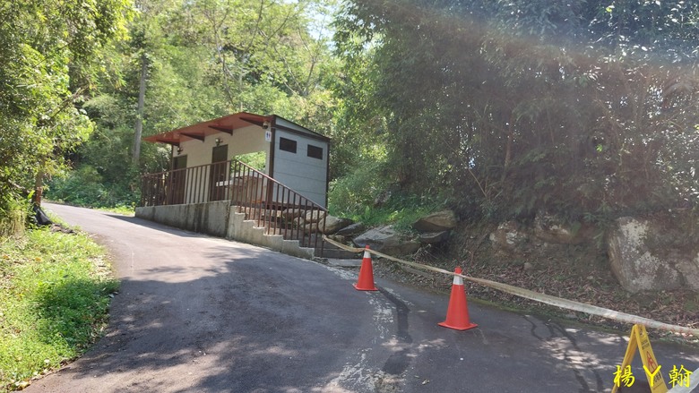 【郊山走走】烏來蝴蝶公園消暑愜意、輕鬆健行溪瀧步道、古圳步道