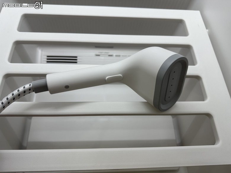 【試用】LG Styler 蒸氣電子衣櫥第二代，內建高壓蒸氣掛燙機，AI護理衣物