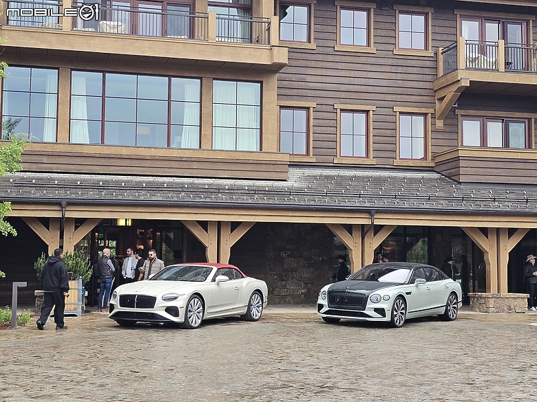 Bentley Bentayga Speed 美國蒙大拿州試駕|黃石公園初訪,操駕身手與聲浪都顛覆以往!