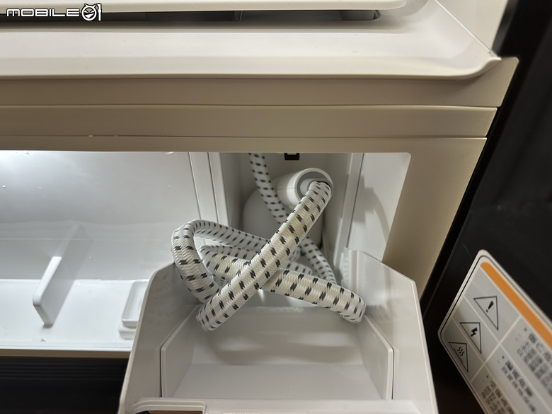 【試用】LG Styler 蒸氣電子衣櫥第二代，內建高壓蒸氣掛燙機，AI護理衣物