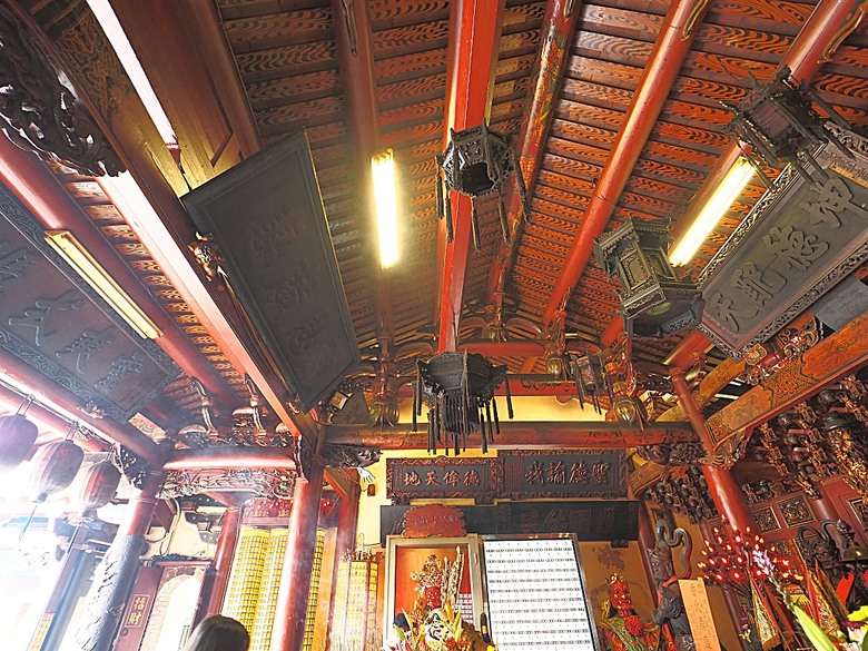 旗山火車站｜糖鐵故事館、旗山天后宮、旗山武德殿、舊鼓山國小 — 在童話故事小屋中，VR體驗搭乘糖鐵之旗山車站與老街懷舊之旅