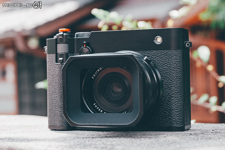 FUJIFILM GFX100 RF 評測報告｜為構圖加上轉盤、畫素破億的中判隨身機！