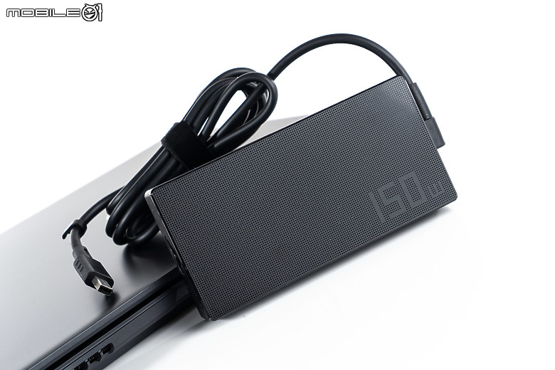 ASUS V16 (V3607) 測試報告｜不到四萬就有 RTX 5060，「輕電競筆電」值得嗎？