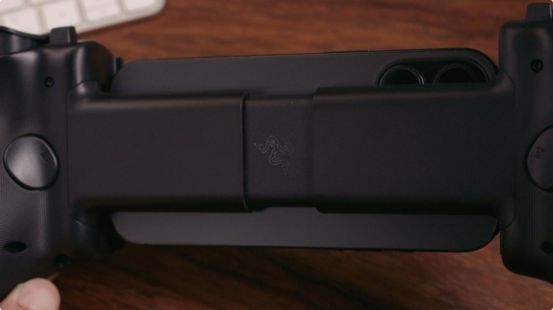 點我看大圖 躺在床上遠端玩《死亡擱淺 2》超爽!Razer Kishi V3 Pro / Razer Kishi V3 Pro XL 開箱