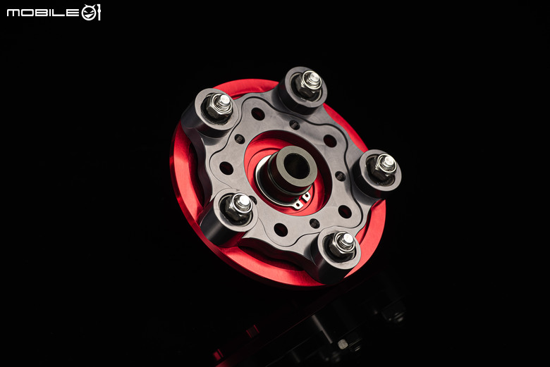 點我看大圖 GSX-R150封頂改裝!Blacksmith後輪快拆套件+全CNC搖臂開箱!