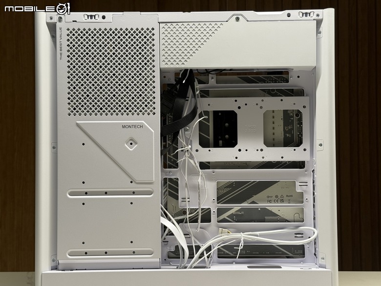 左右都能擺!君主HS01 Pro & 創世紀2代 ATX3.1電源