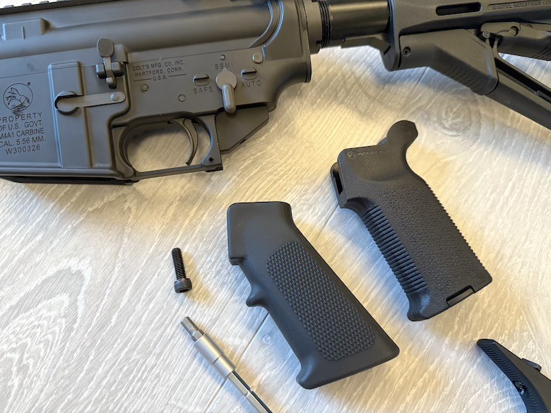 GHK MK16 URG-I 10.3吋版氣動空氣軟槍外觀改裝 | 黑色經典現代套裝歷久不衰