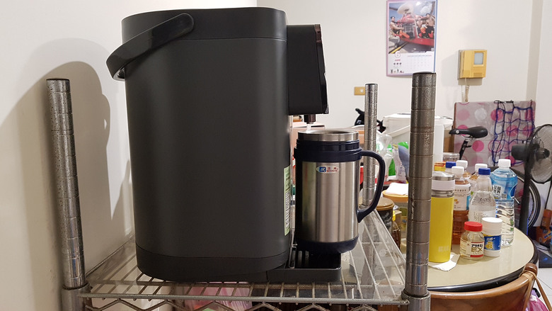 點我看大圖 CHIMEI WB-50YTB2 5L 熱水瓶開箱 (圖多慎入)