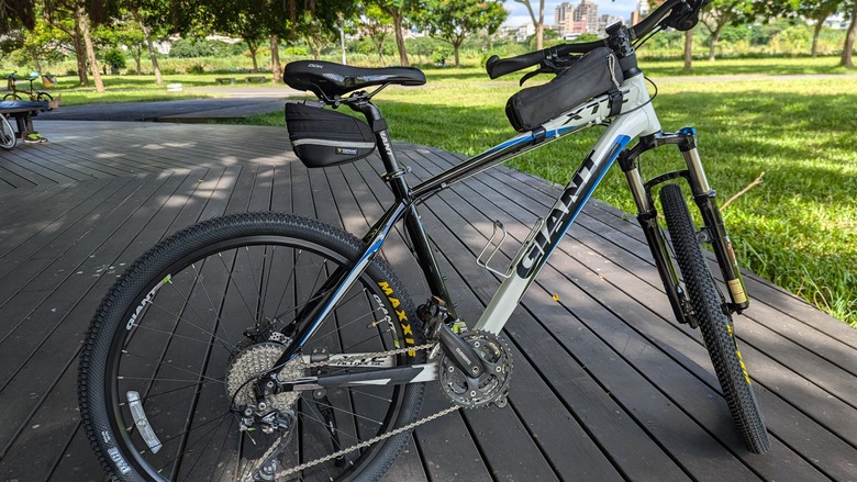 分享26吋登山車裝1.25“寬公路胎。26x1.25