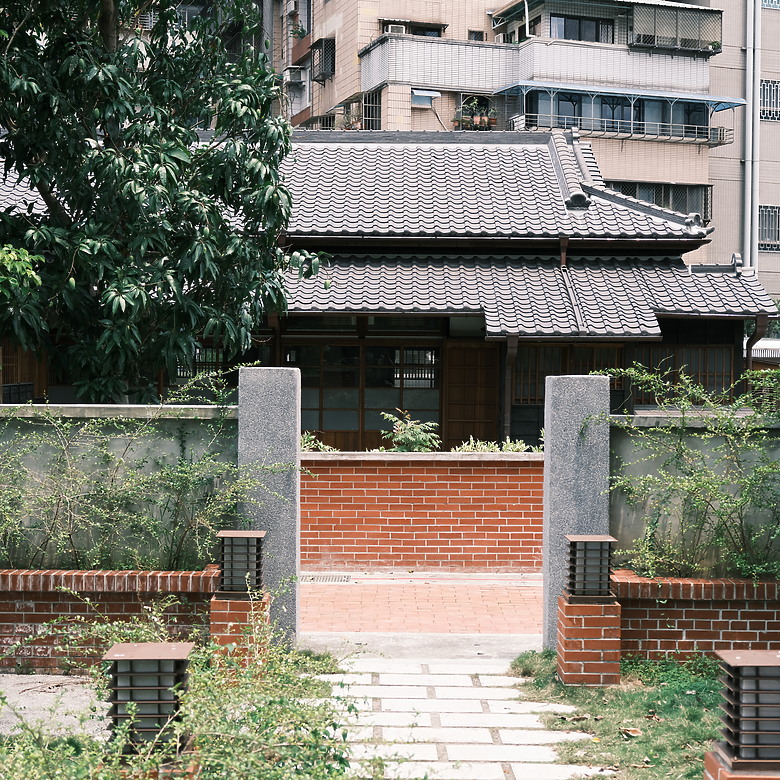 點我看大圖 FUJIFILM GFX100 RF 評測報告|為構圖加上轉盤、畫素破億的中判隨身機!