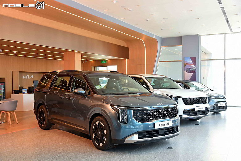 【國內新訊】Kia 台中沙鹿 3S 展示中心盛大開幕,今年共計將達成全台 13 座據點擴展升級!