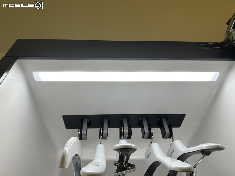 【試用】LG Styler 蒸氣電子衣櫥第二代，內建高壓蒸氣掛燙機，AI護理衣物