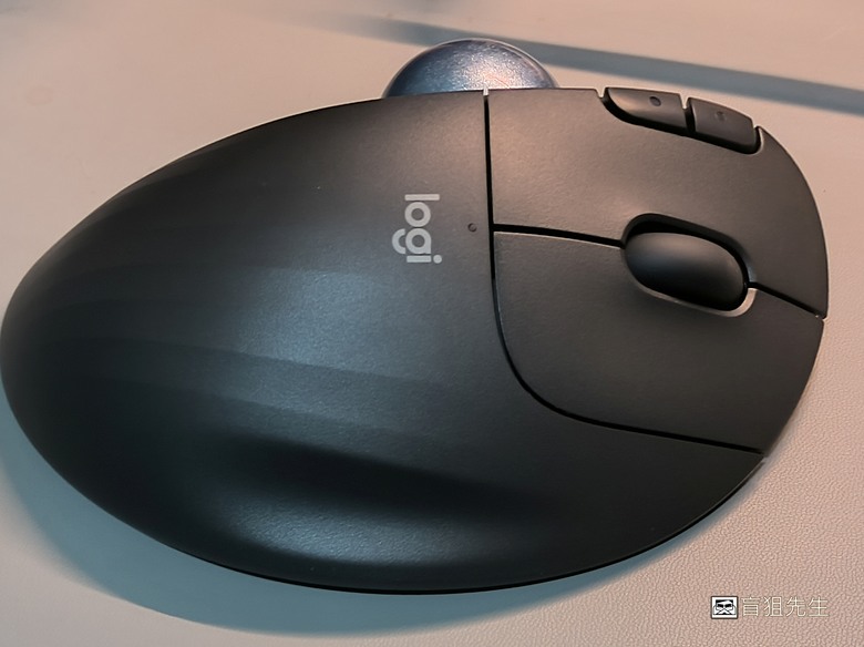Logi Ergo M575 | 今天跟大家分享一下使用一年心得......