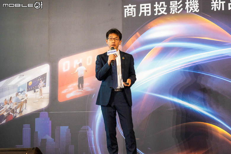 Epson 推出內建 WiFi 6E 與支援蘋果 Airplay 無線播放的商用投影機 提供辦公/教育/娛樂面向更多彈性應用