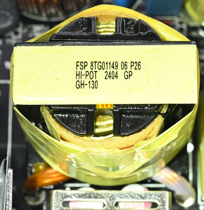 FSP全漢VITA GM 1000W金牌全模組化電源開箱