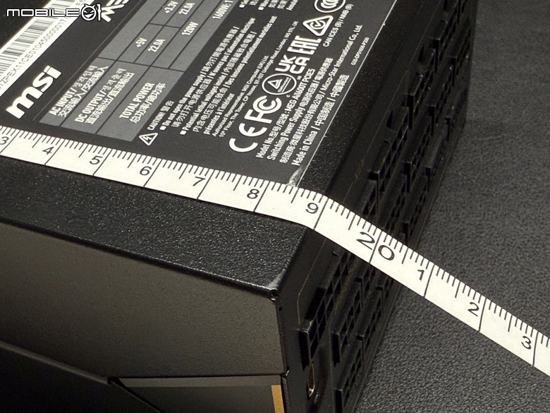 旗艦規格！MSI MEG Ai 1600T 數位電源