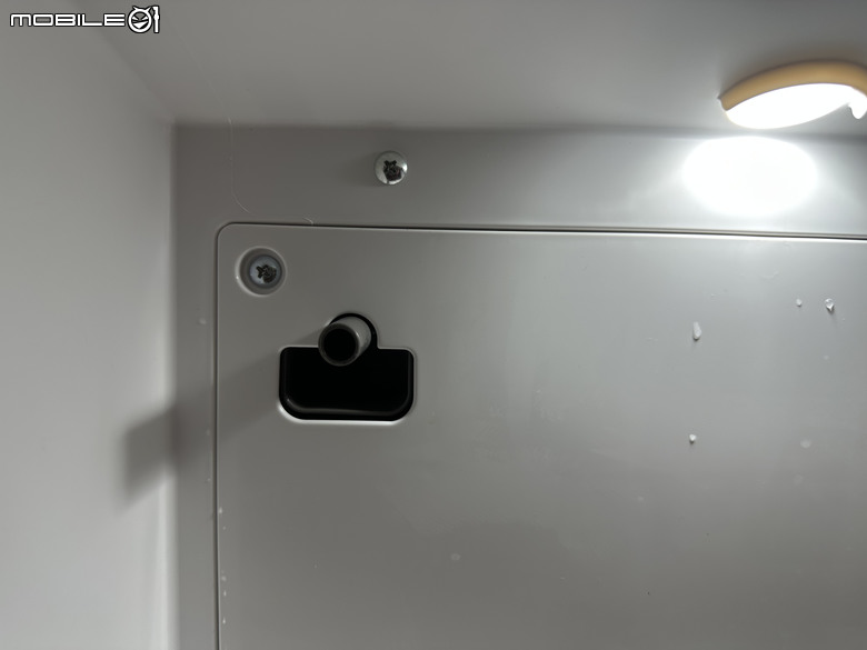 【試用】LG Styler 蒸氣電子衣櫥第二代，內建高壓蒸氣掛燙機，AI護理衣物