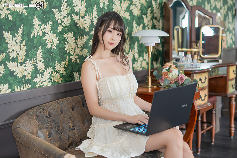 ASUS V16 (V3607) 測試報告|不到四萬就有 RTX 5060,「輕電競筆電」值得嗎?