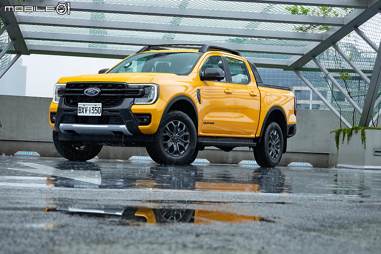 Ford Ranger FRS Edition 試駕｜好開好載，翻山越嶺的好夥伴！