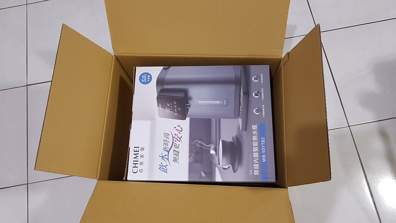 點我看大圖 CHIMEI WB-50YTB2 5L 熱水瓶開箱 (圖多慎入)