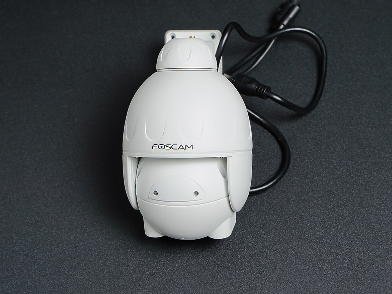 [開箱] FOSCAM SD2 2.4/5G Wi-Fi 360度可變焦4X ipcam 室外型 無主機監視器