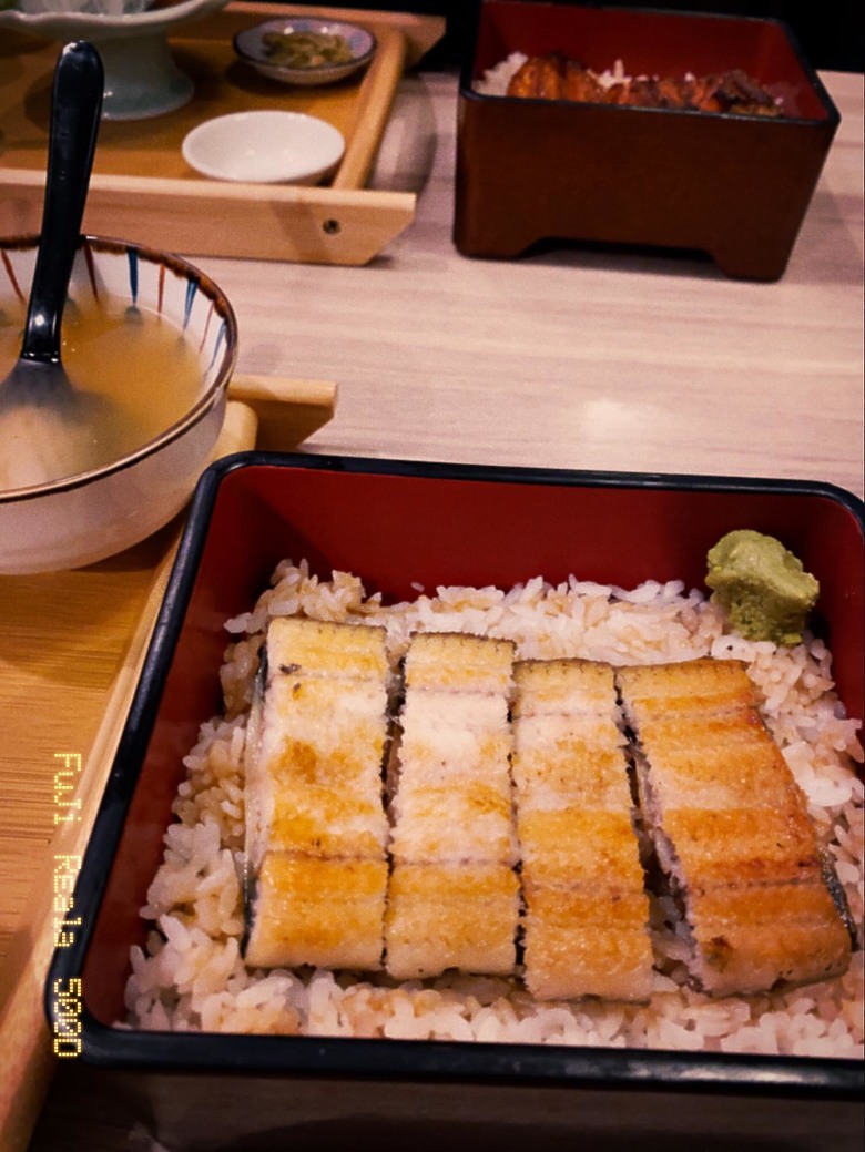 點我看大圖 #我來開箱 松菸超適合聚餐的第一名鰻魚飯|初鰻x職人味自慢