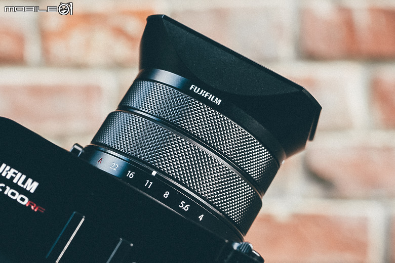 FUJIFILM GFX100 RF 評測報告｜為構圖加上轉盤、畫素破億的中判隨身機！