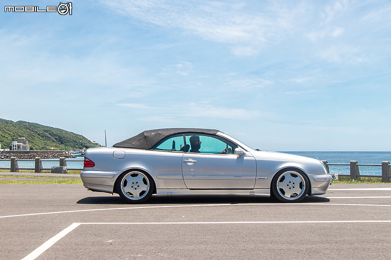 Mercedes-AMG CLE 53 4MATIC+ Cabriolet 試駕｜性能底子一把罩，開篷吹風更逍遙！feat. A208 CLK