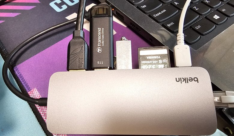點我看大圖 Belkin貝爾金Connect USB-C 6合1高速多媒體集線器開箱