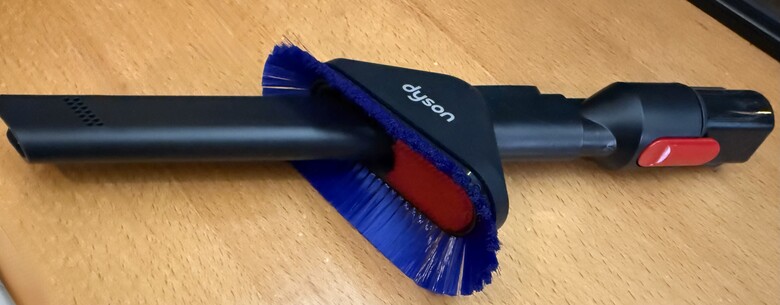 [開箱] Dyson Pencilvac Fluffycones™ (SV50 FC) 吸塵器