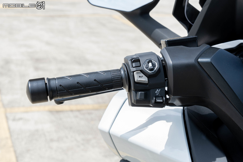 2025 Honda Forza 350 一日北橫試駕｜巴陵到坪林馳騁山林，公路旅行的理想夥伴