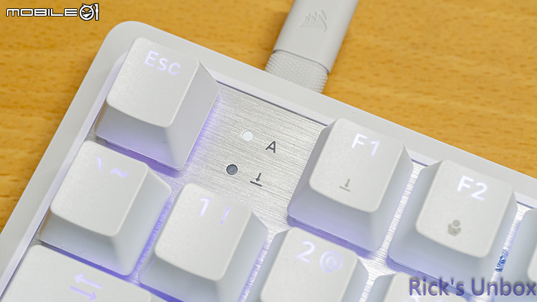 【開箱】海盜船新設計語言80%磁軸鍵盤 | CORSAIR K70 PRO TKL WHITE